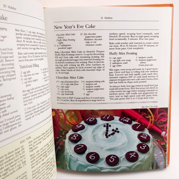 VINTAGE Betty Crocker's Cake Decorating cookbook ~ 1980s how-to dessert book - Picture 6 of 16